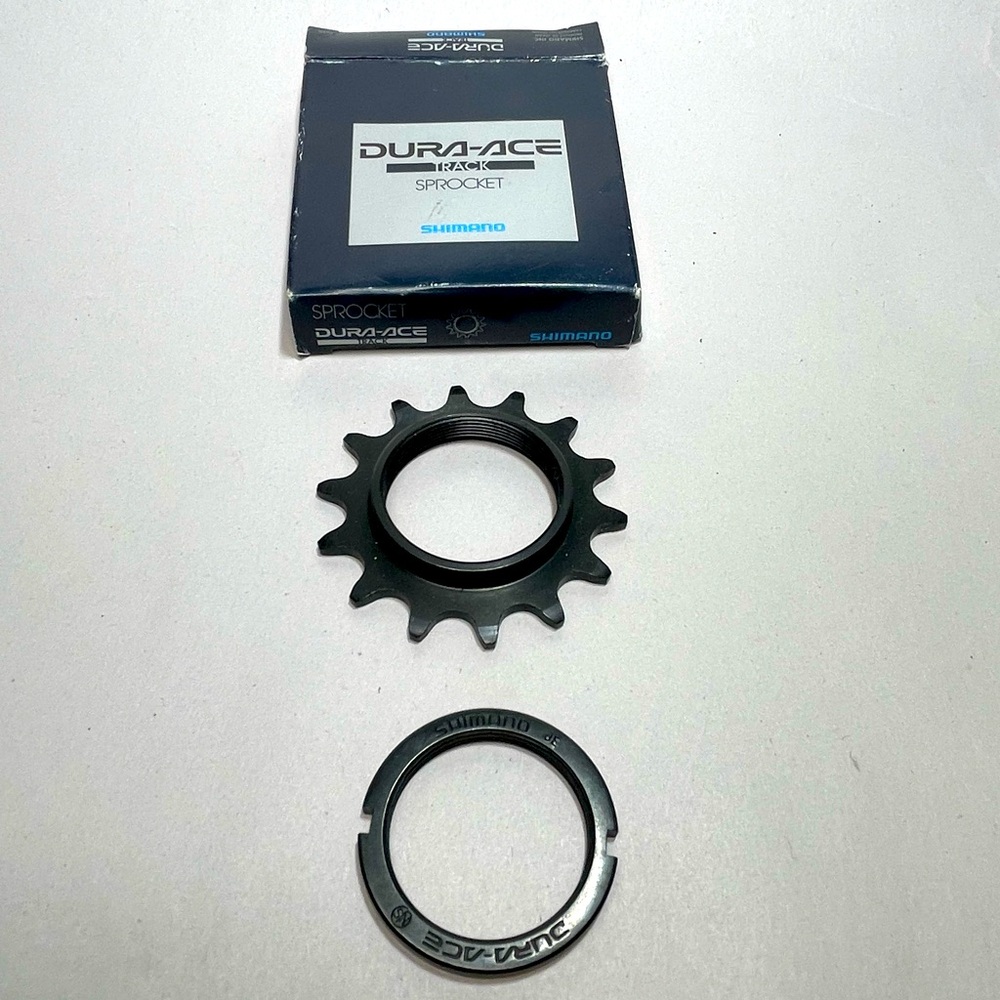 Shimano Dura Ace 14T 1/8” Track Sprocket w/ Lock Ring (black)